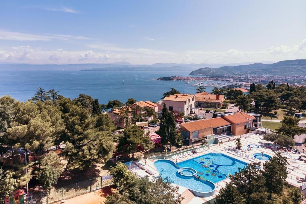 Ferienwohnung Mare-Sole Izola Exterior foto